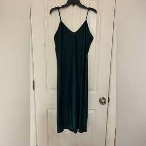 Banana Republic Factory Forest Emerald Green Slip Midi Dress Size Small NWT